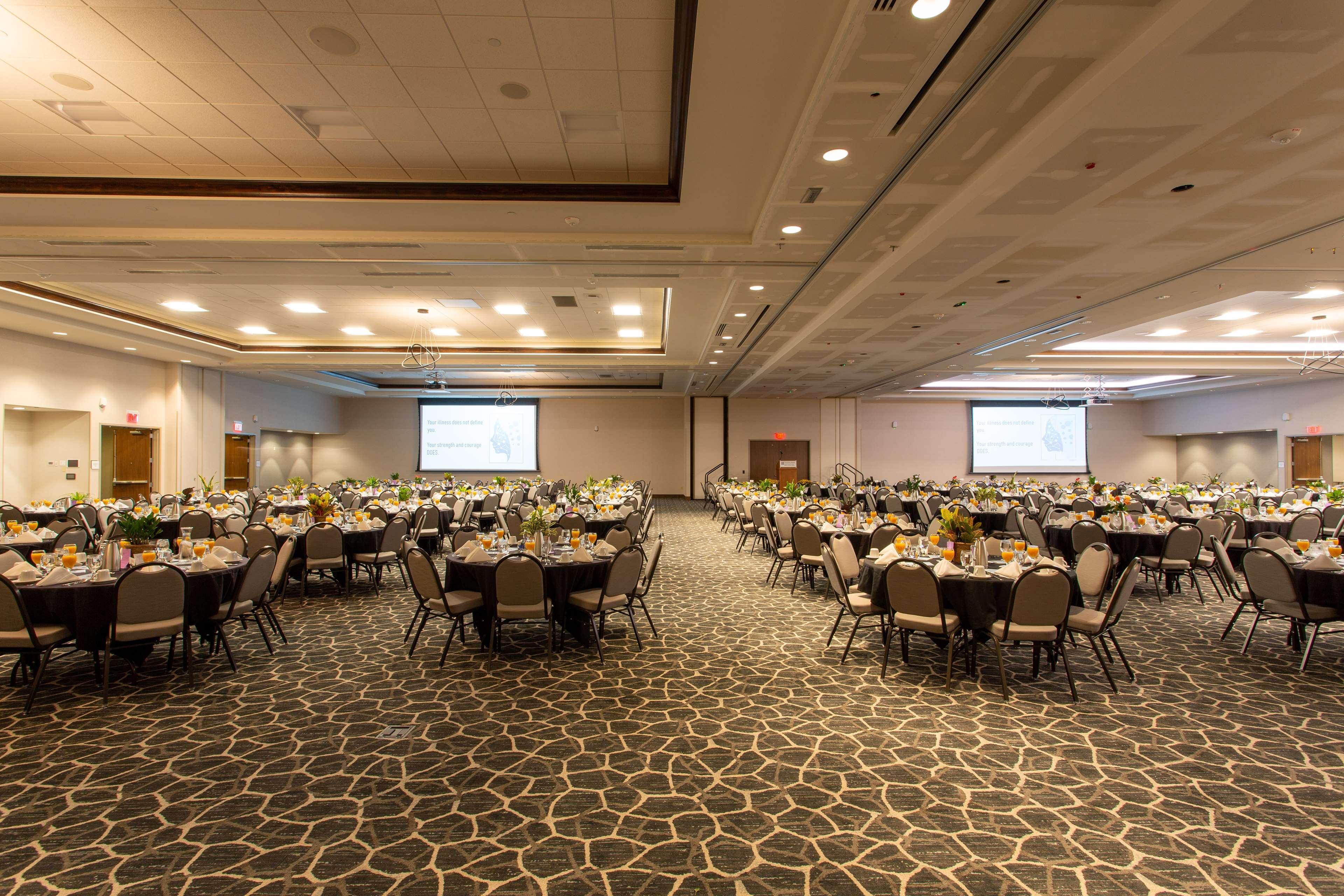 Hilton Garden Inn Cedar Falls Conference Center Exteriér fotografie